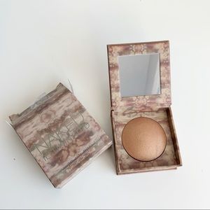 Urban Decay Naked Illuminated Highlighter LIT